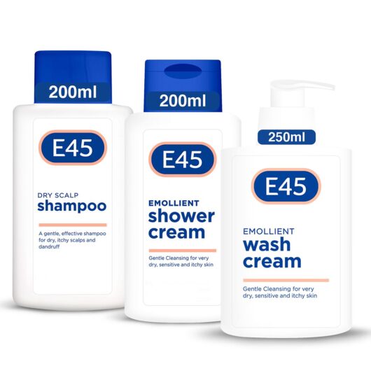 E45 Dry & Sensitive Skin Shower Bundle